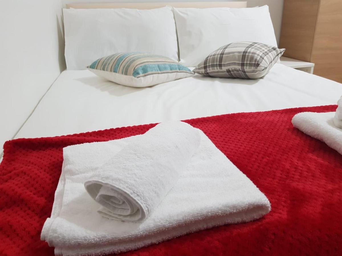 Oyo New City Lodge Λονδίνο Εξωτερικό φωτογραφία