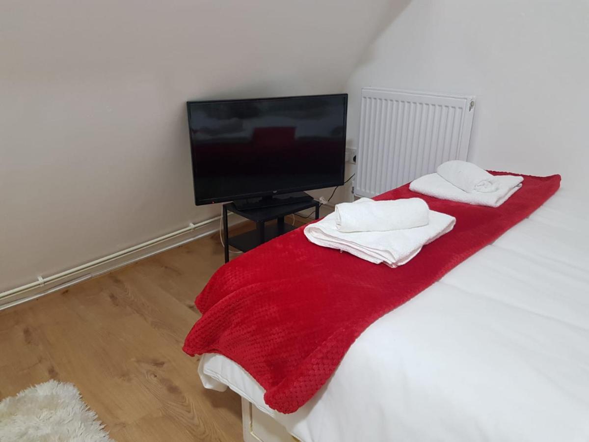 Oyo New City Lodge Λονδίνο Εξωτερικό φωτογραφία